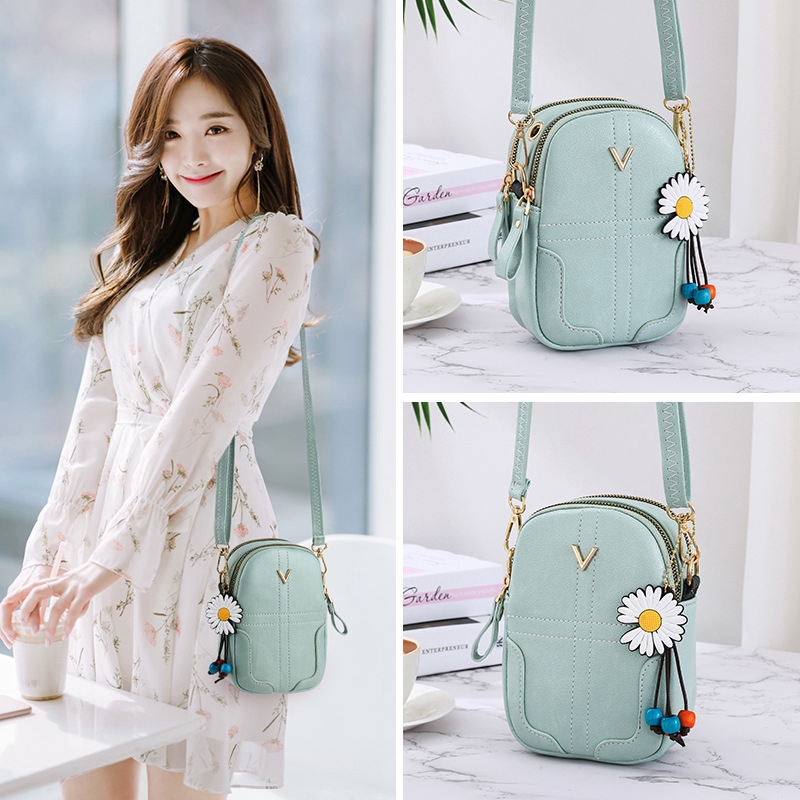 Women Shoulder Bag Summer Hot Daisy Pendant Korean Sling Bag Small Versatile Straddle Bag Shopee Philippines