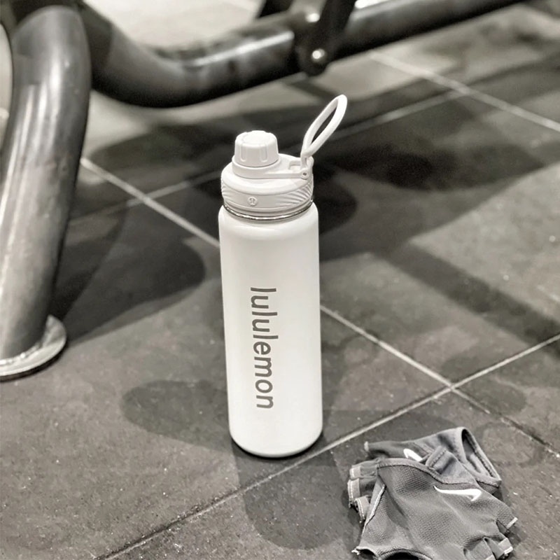  Lululemon Water Bottle White