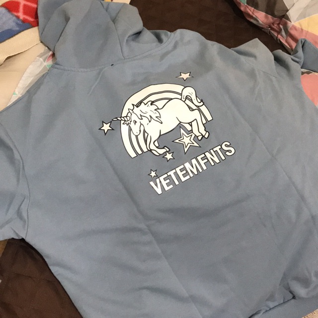 Vetements unicorn best sale