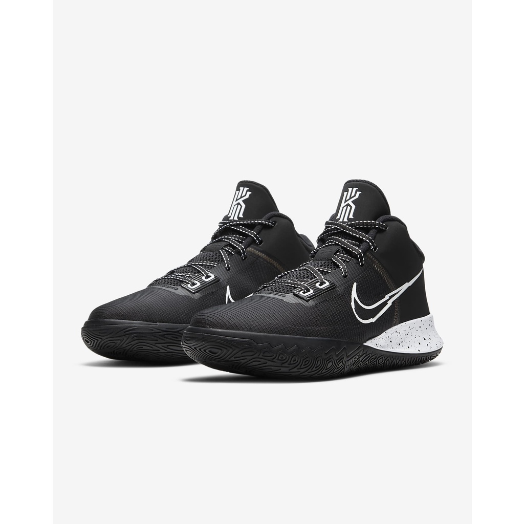 Kyrie 4 hot sale black kids