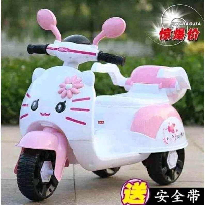 Toys Hello Kitty Ride on Car Rechargeable Toy best for 2 7 years