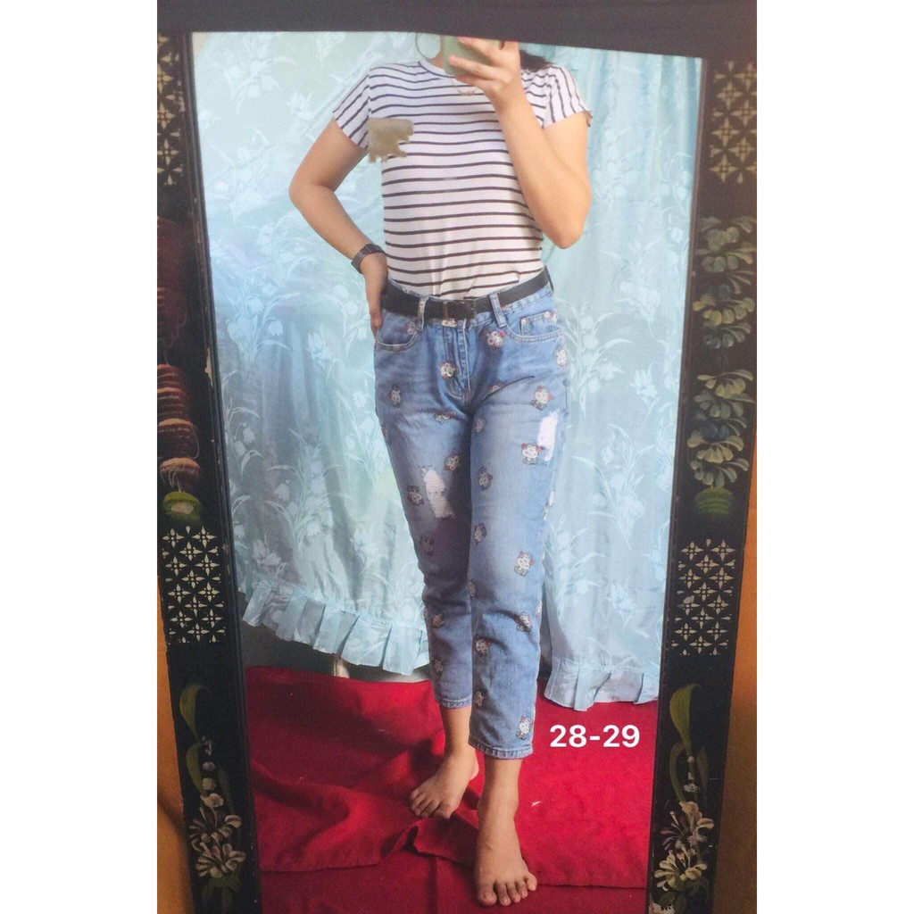 Size 28 hot sale 29 jeans