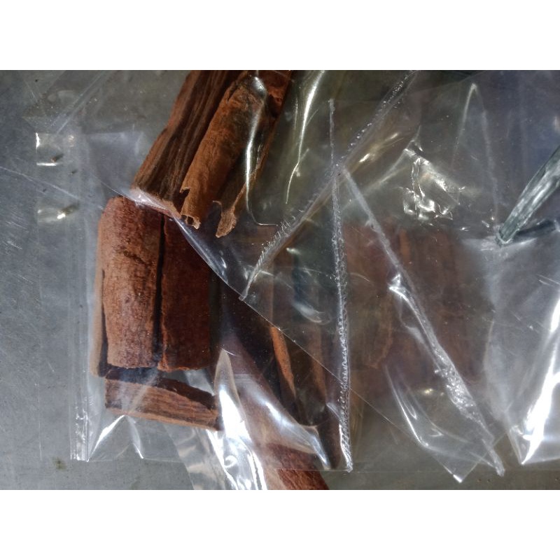 KAYU Cinnamon, Cloves, Cumin, Kandis Acid, Lawang Flower, Kapolaga