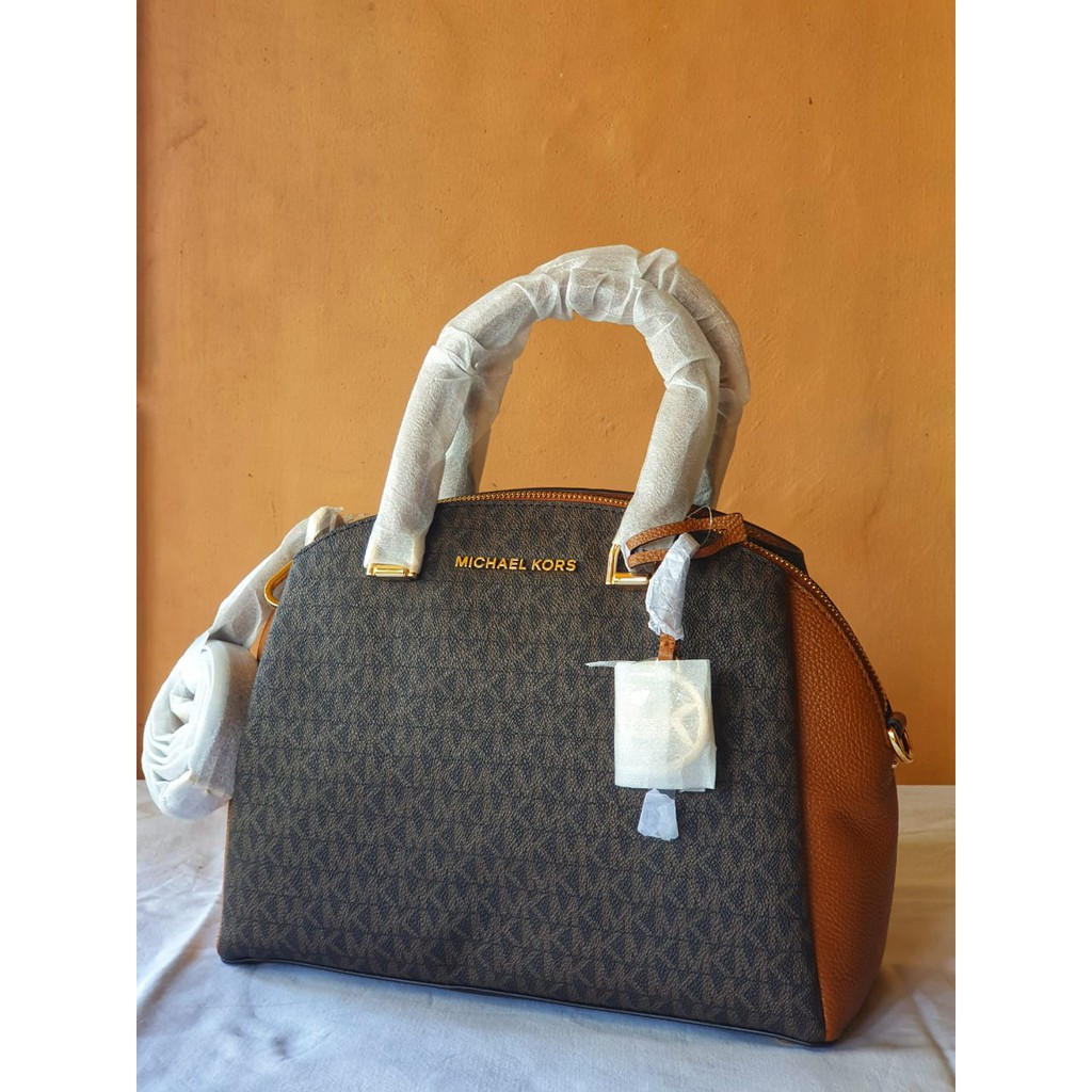 Michael kors maxine discount medium dome satchel