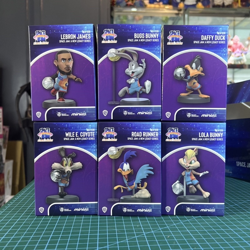 BEAST KINGDOM | SPACE JAM SET LEBRON JAMES COYOTE LOLA BUNNY BUGS BUNNY ...
