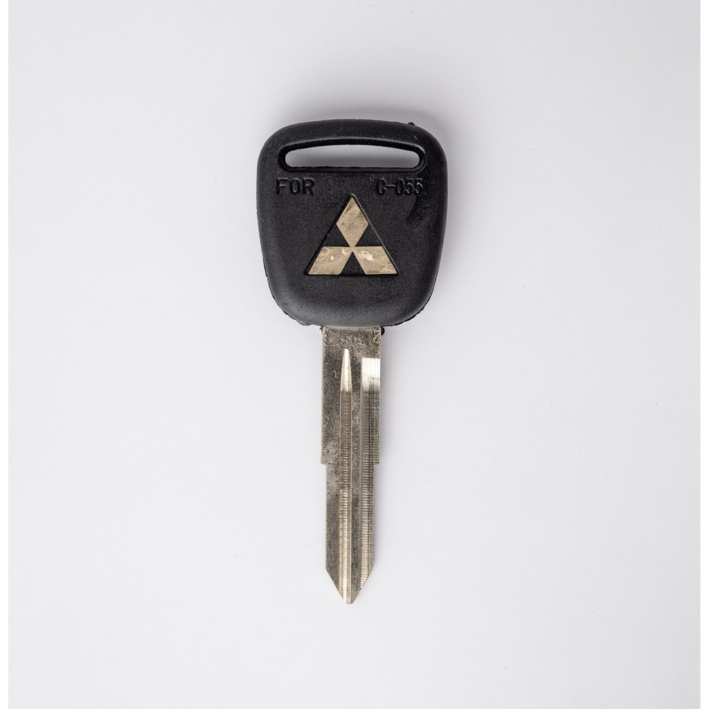 MITSUBISHI ADVENTURE/89 GOLD LOGO HCS KEYS | Shopee Philippines