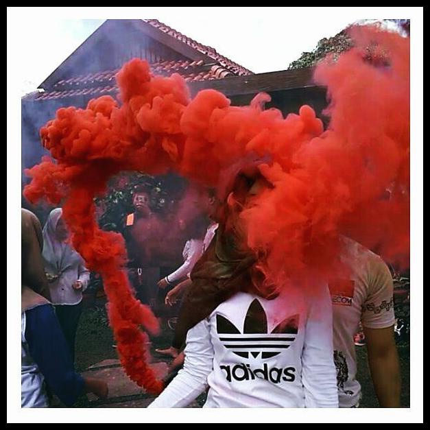 MERAH Red Smoke 60 Seconds / Red Smoke bomb Contents 5 / Red Smoke Pipe