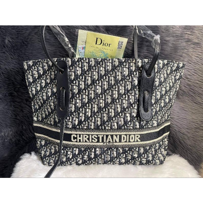 Christian dior shoulder sales bag