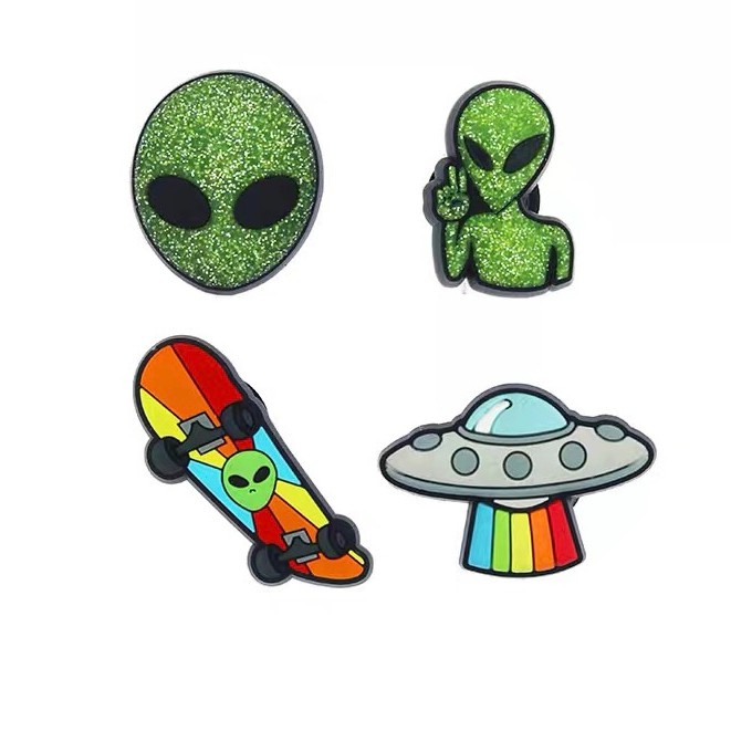 Ufo jibbitz deals