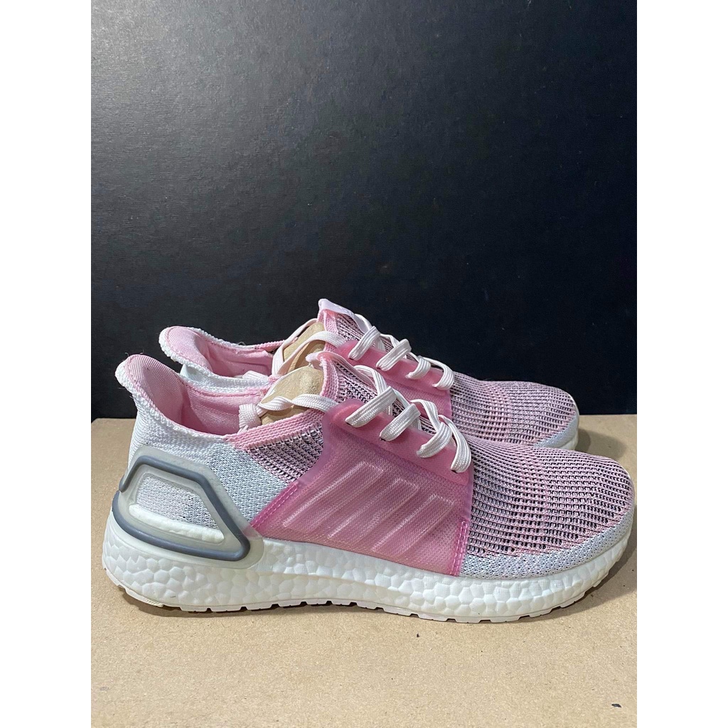 ADIDAS ULTRABOOST (CONTINENTAL SOLE) | Shopee Philippines