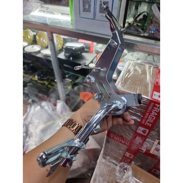 STAY BRACKET FOR CLICK V1 & V2 125/150 | Shopee Philippines