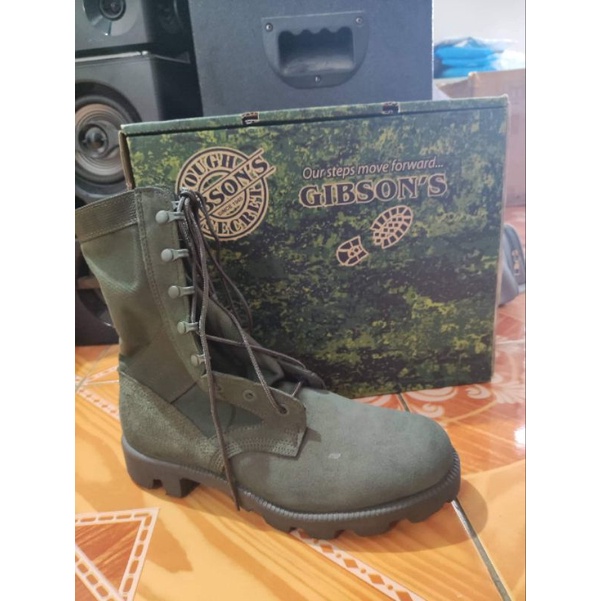 Olive drab hot sale boots