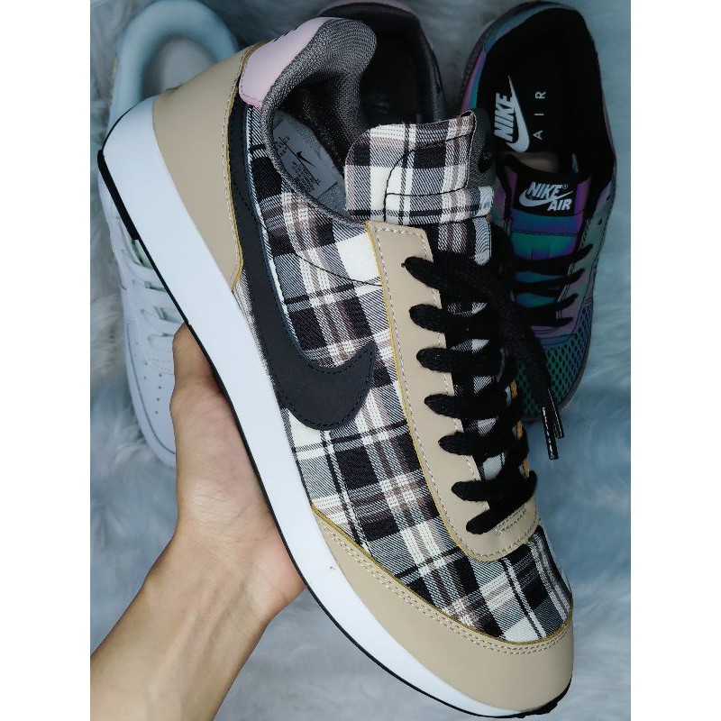 Nike 2024 dunks burberry