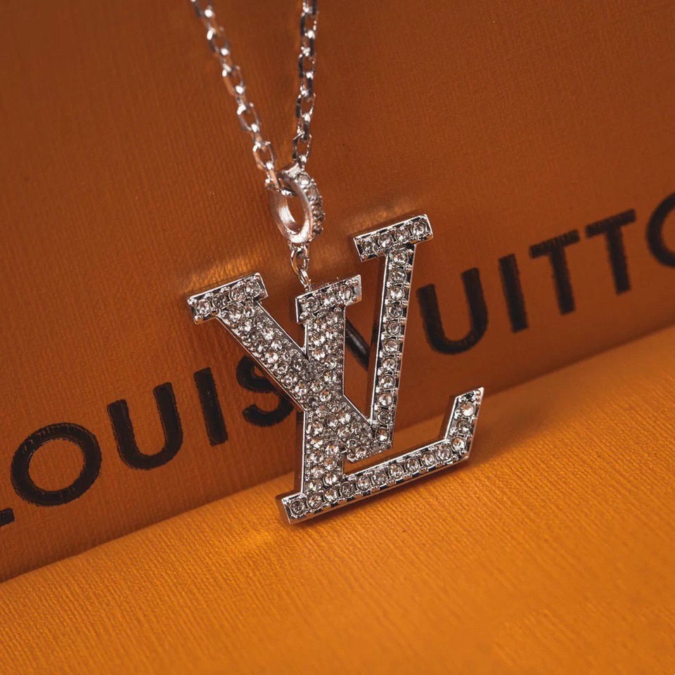 lv chain for men