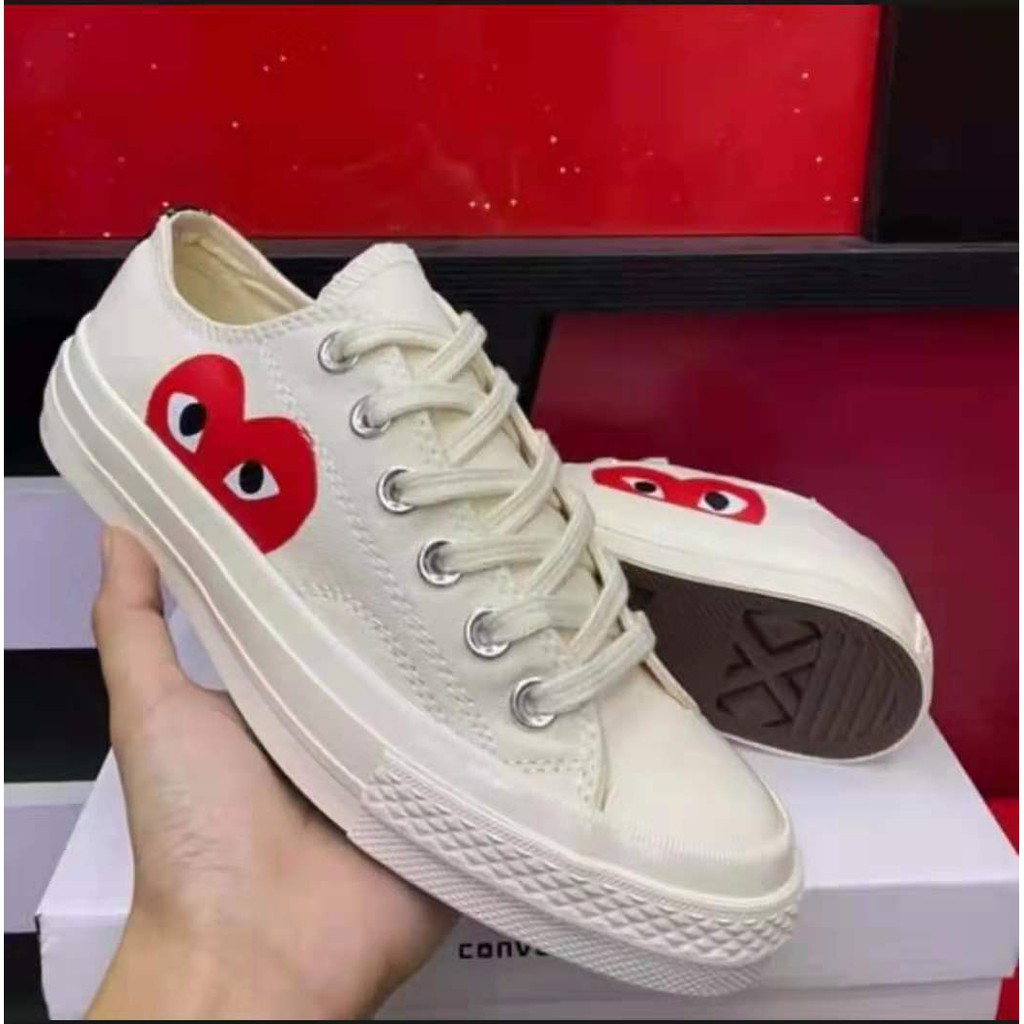 Converse shoes outlet red heart