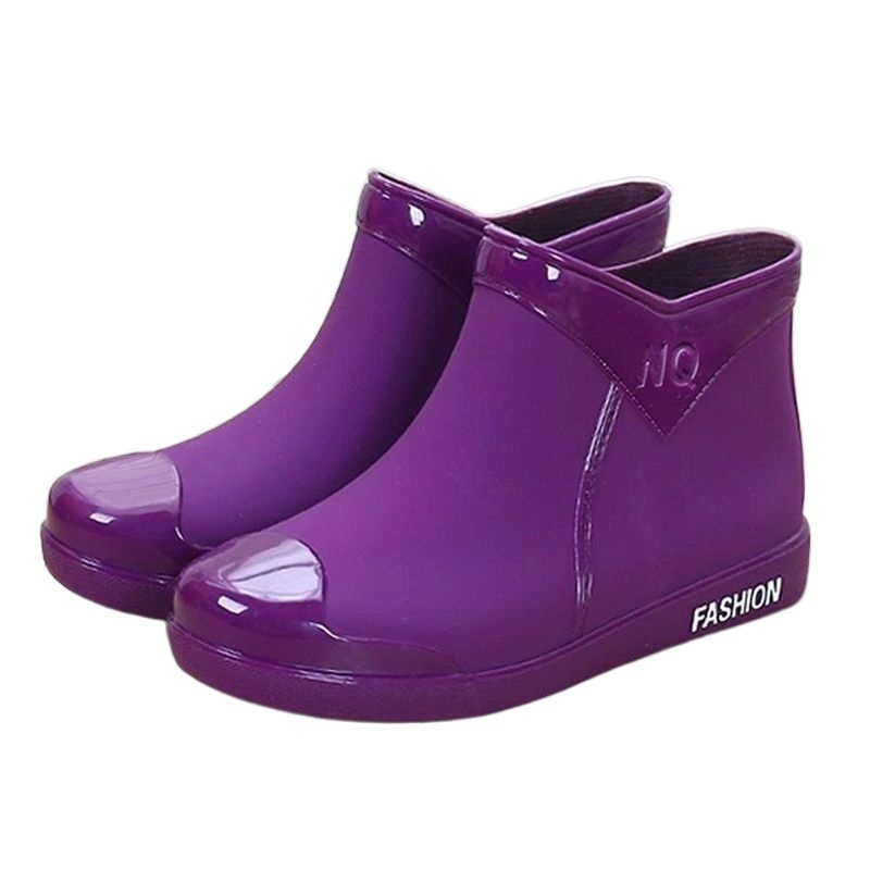 Rain boots pambabae fashion pangadulto maikling tubo hindi tinatablan