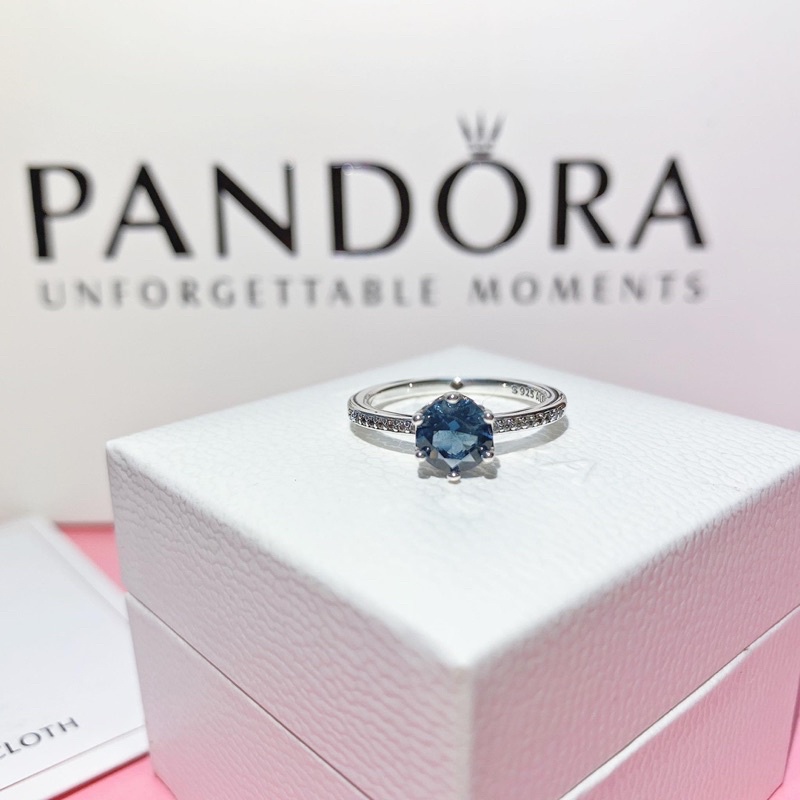 Pandora blue sparkling hot sale crown ring