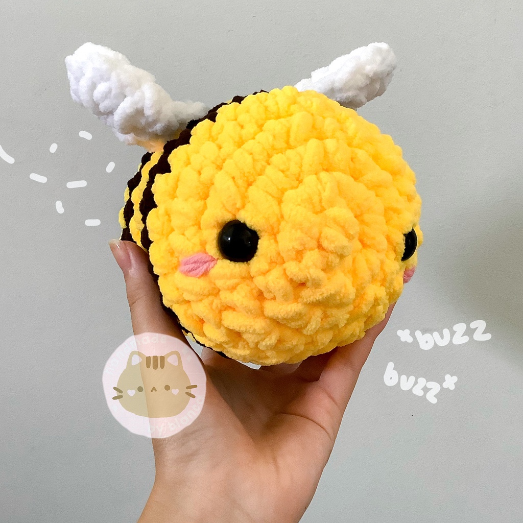 Handmade Aesthetic Cute Fluffy Bee Plushie Stuffed Toy (ready to ship ...