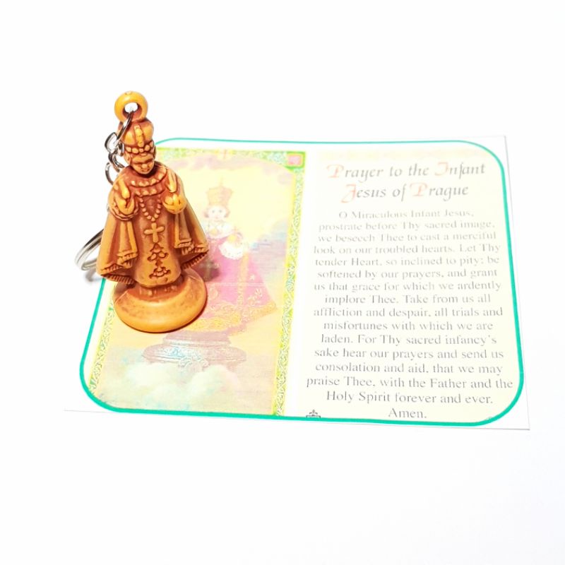 Sto.ñino/cross keychain with prayer paper | Shopee Philippines
