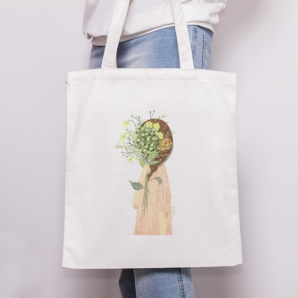 Girls shop tote bag