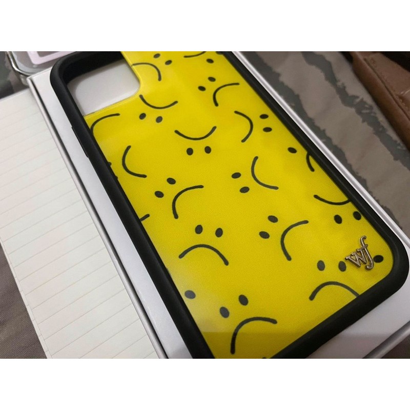 IPHONE 11 ORIGINAL WILDFLOWER CASE!! (Shipped from USA) Shopee