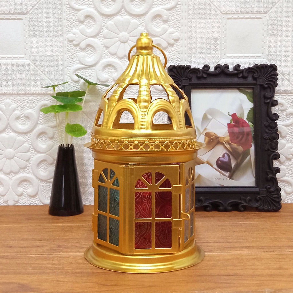 BetterHOME Metal Candle Holder Lantern for Home and Event Decorations