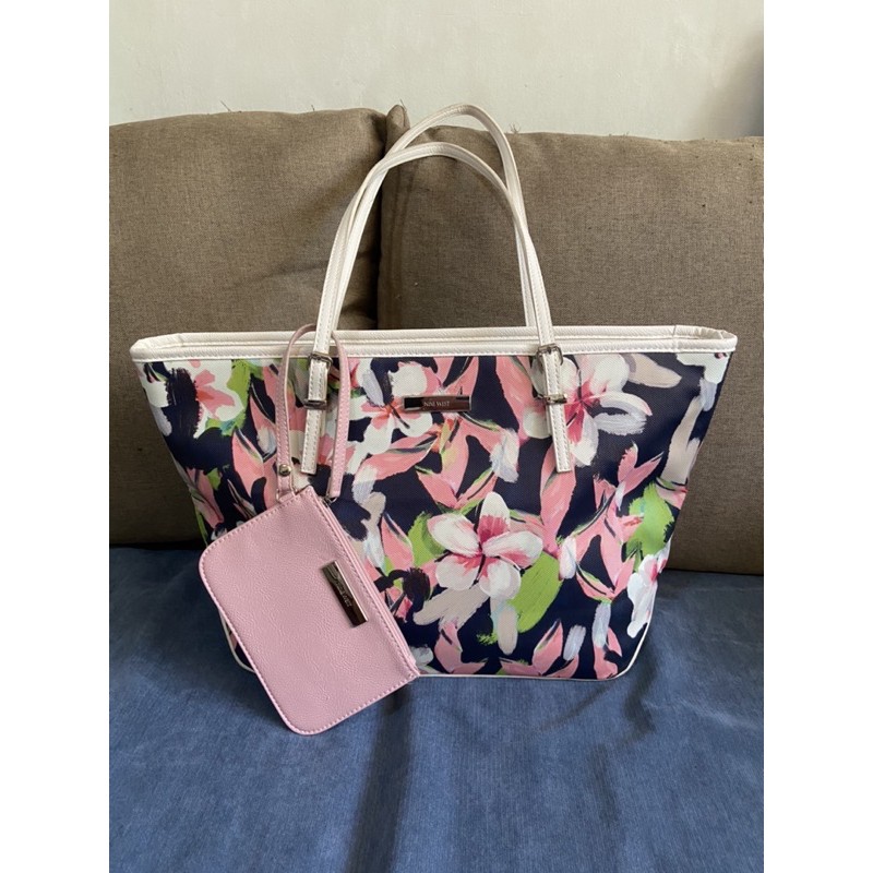 Nine west 2025 floral tote