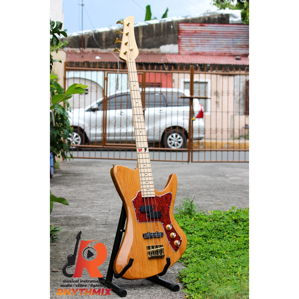 D&d on sale bass guitar