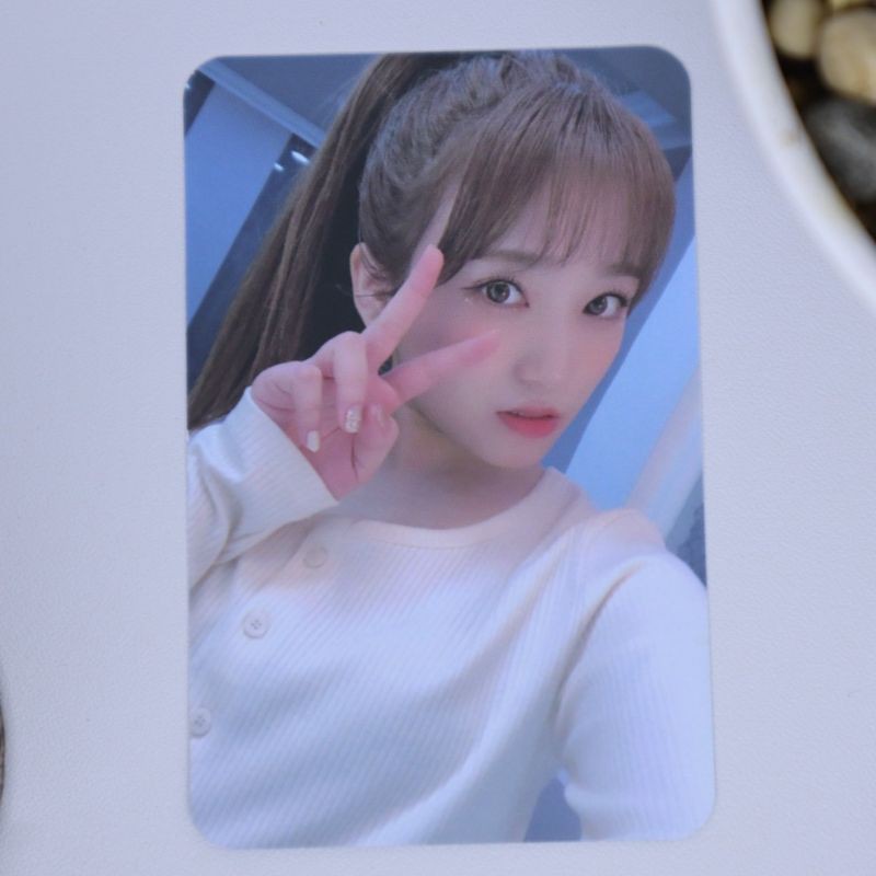 Izone Nako Photocard Oneiric Diary Official (Diary Ver) | Shopee ...