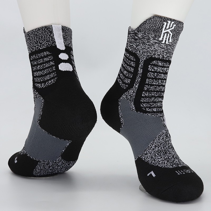 Kyrie nike socks hotsell