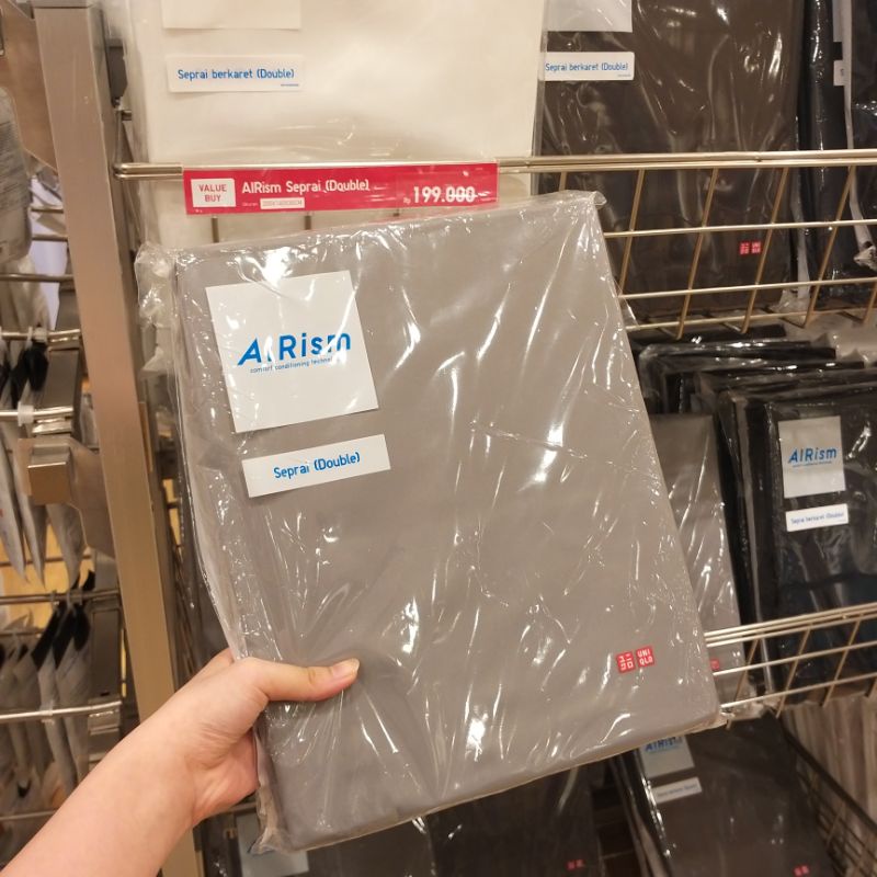 Uniqlo AIRism Double Bed Sheets Shopee Philippines