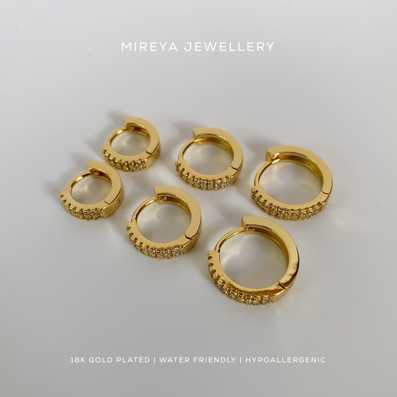 Pia Earring - Gold