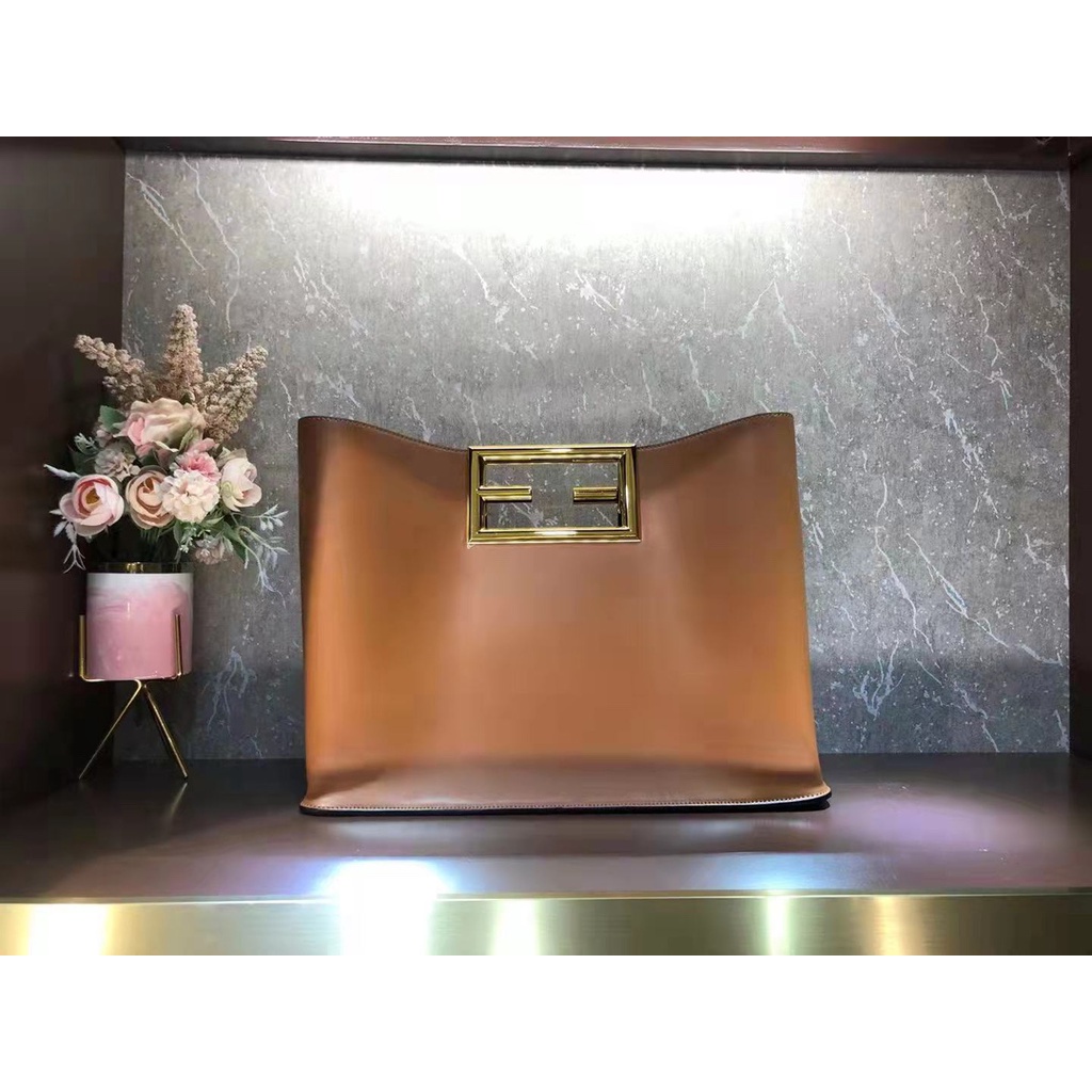 *Ready Stock* Top Sale Fendi Sarah Coleman Peekaboo ISeeU Organ Bag