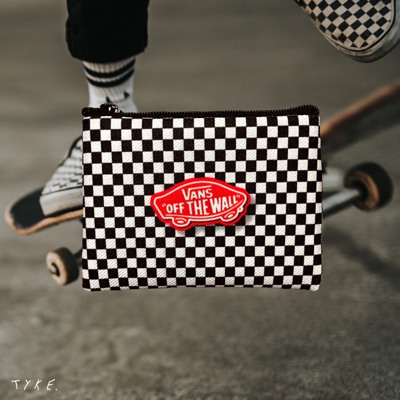 Vans off the wall volume clearance 4