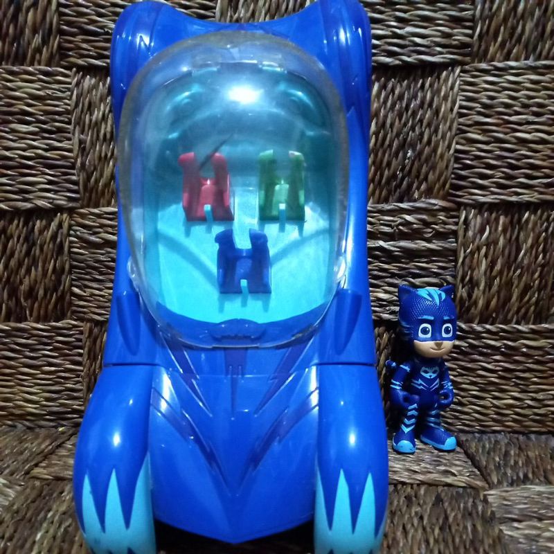 PJ Masks Car with lights and sound, toy included Shopee Philippines