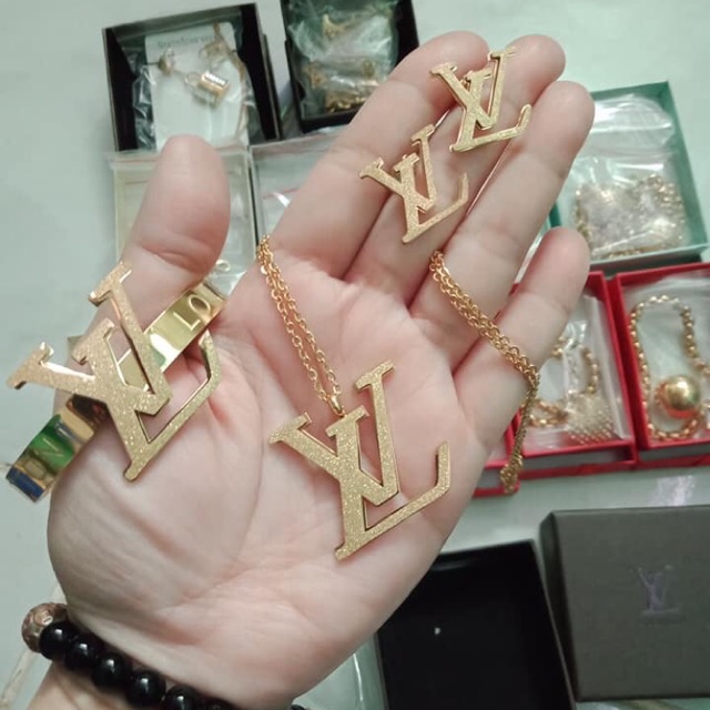lv jewelry set