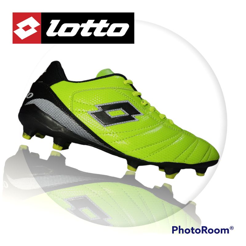 Soccer shoes hot sale lotto