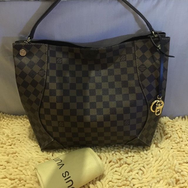 Louis Vuitton Caissa Hobo