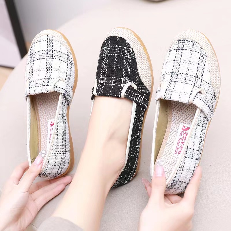 Korean Slip-On Flat Shoes Women Fashion Walking Women Loafers Shoes ...