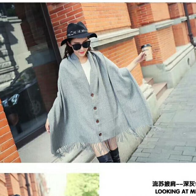 shawl with buttons