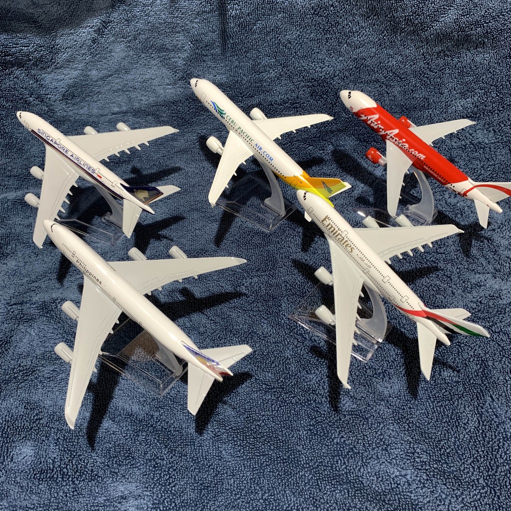 Aircraft Model Collection Die Cast Airplane 6 Inches Collectors Item