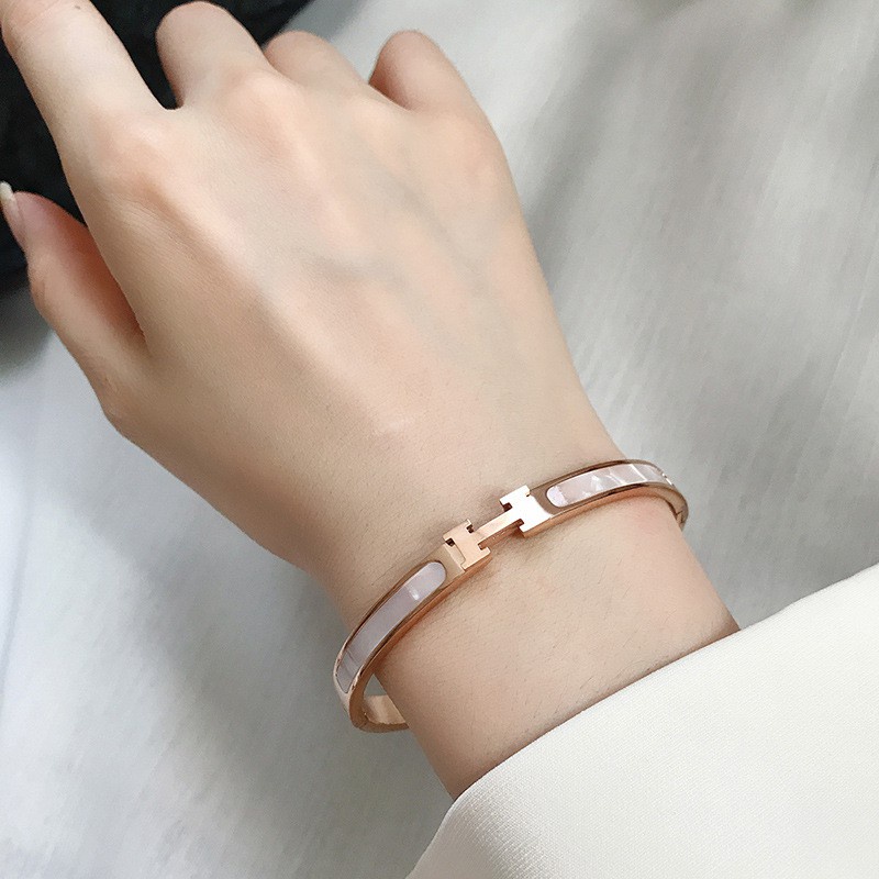 Fine Jewelry Hermes Shell Bracelet Fashion Women Bangles