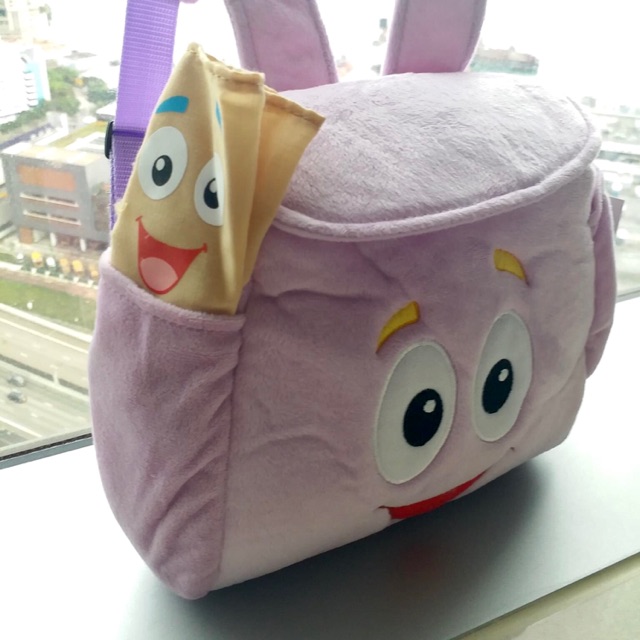 Dora backpack and outlet map