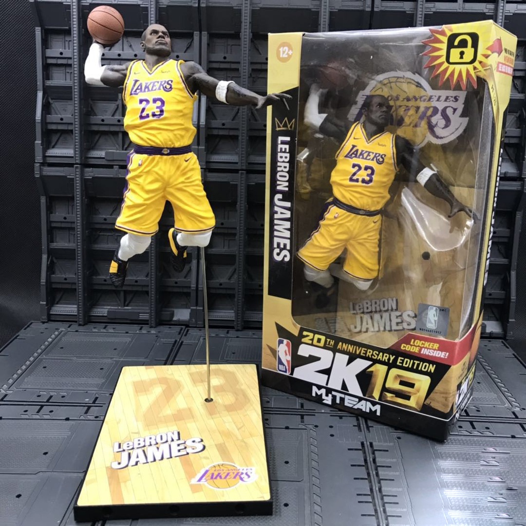 レブロン・ジェームズ 1/6 フィギュア NBA エンターベイ 1/6 リアル