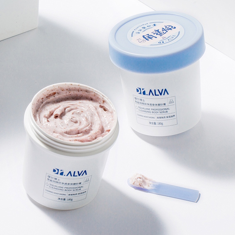 Raspberry-Flavored Lip Scrub Contains Plant Squalane for Hydration, Moisturizing, And Exfoliating, Leaving Lips Refreshed And Enhancing Their Color.