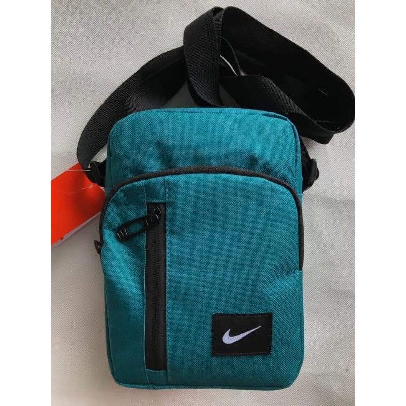 Nike sling deals bag mens