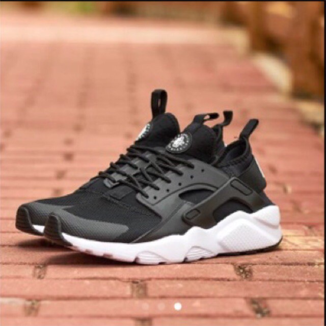 Air huarache run mid mens best sale for sale