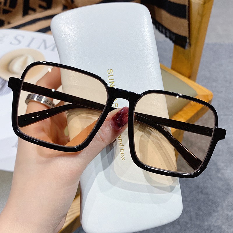 Big rectangle hot sale sunglasses