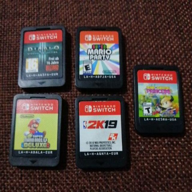 Nintendo switch game sale cart