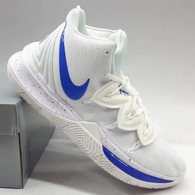 Kyrie 5 store duke white